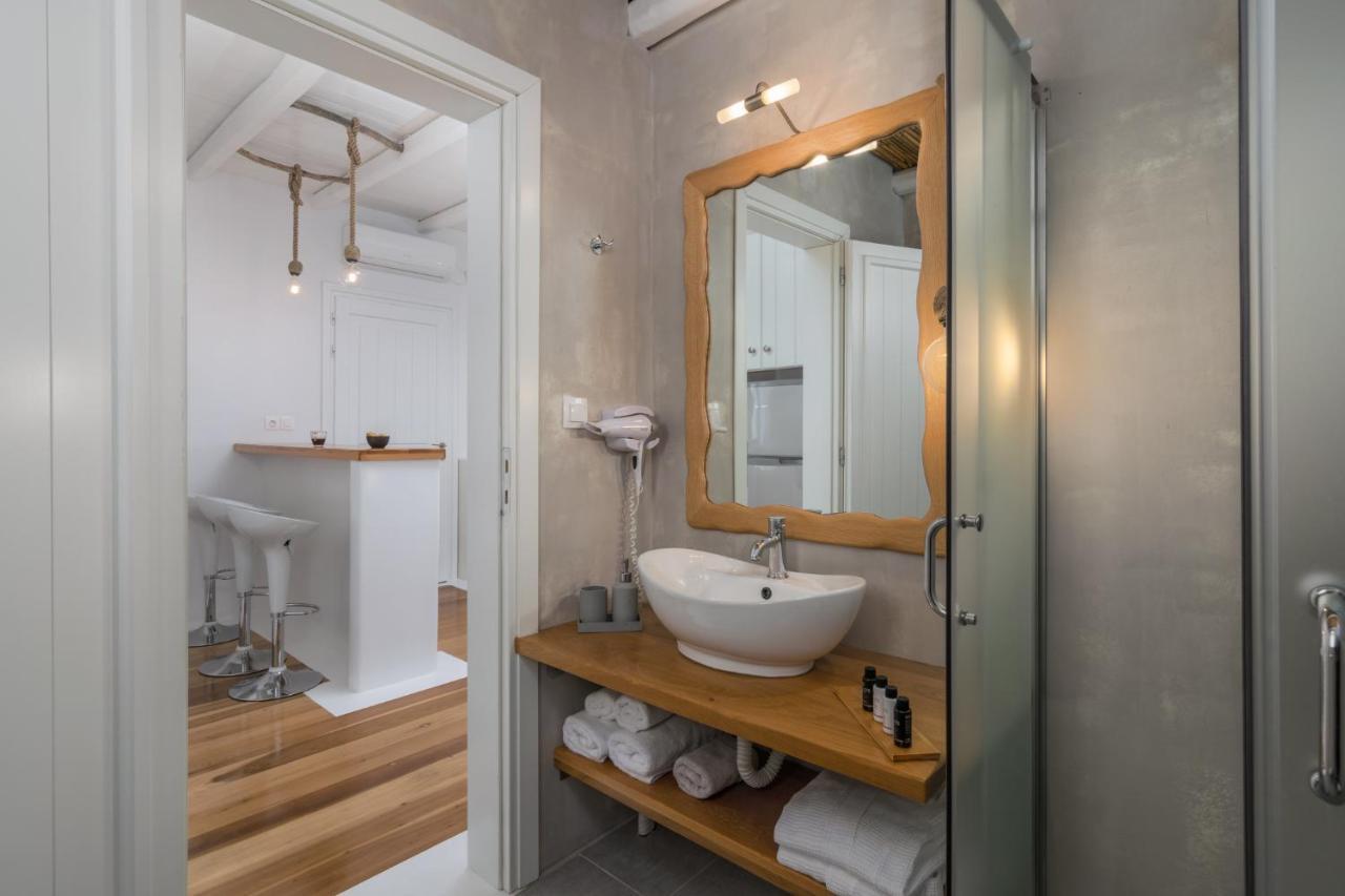 Milesian Suites Adamantas  Ngoại thất bức ảnh