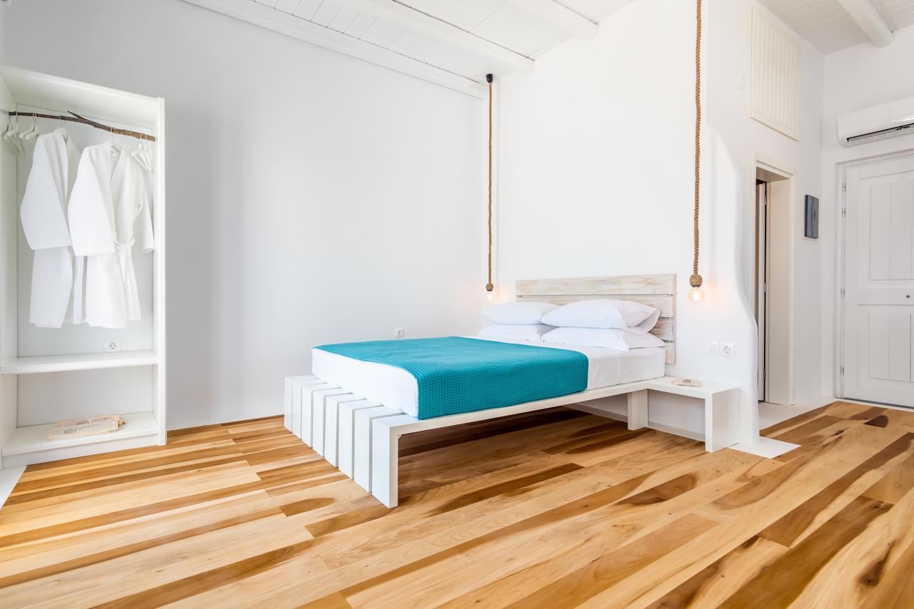 Milesian Suites Adamantas  Ngoại thất bức ảnh